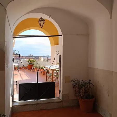 Casa Vacanze Maison Zio Bruno A' Scalinatella Naples Exterior photo